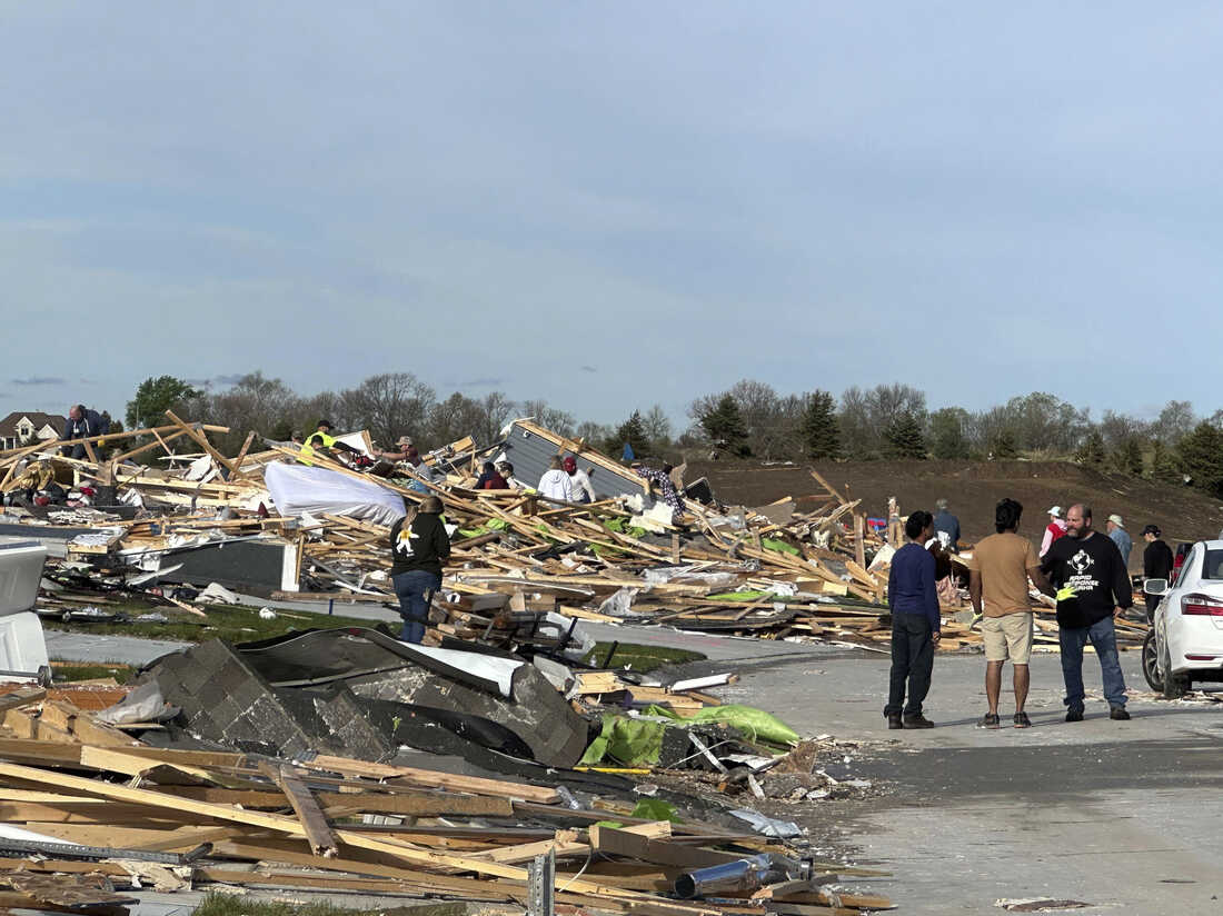Help Nebraska Iowa Tornado Victims Recover and Rebuild