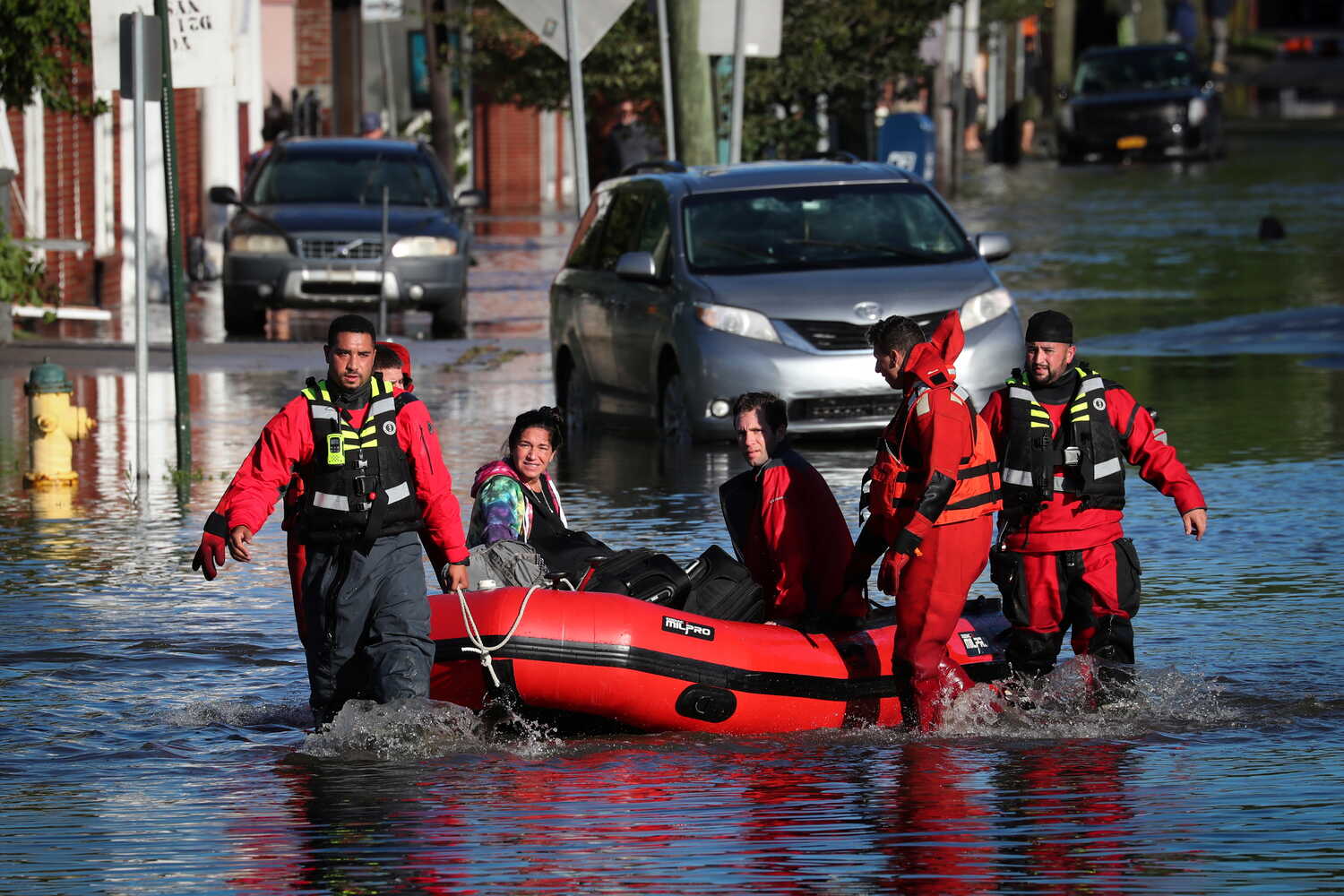 Help South Florida: Aid for Flood Victims and Recovery Efforts