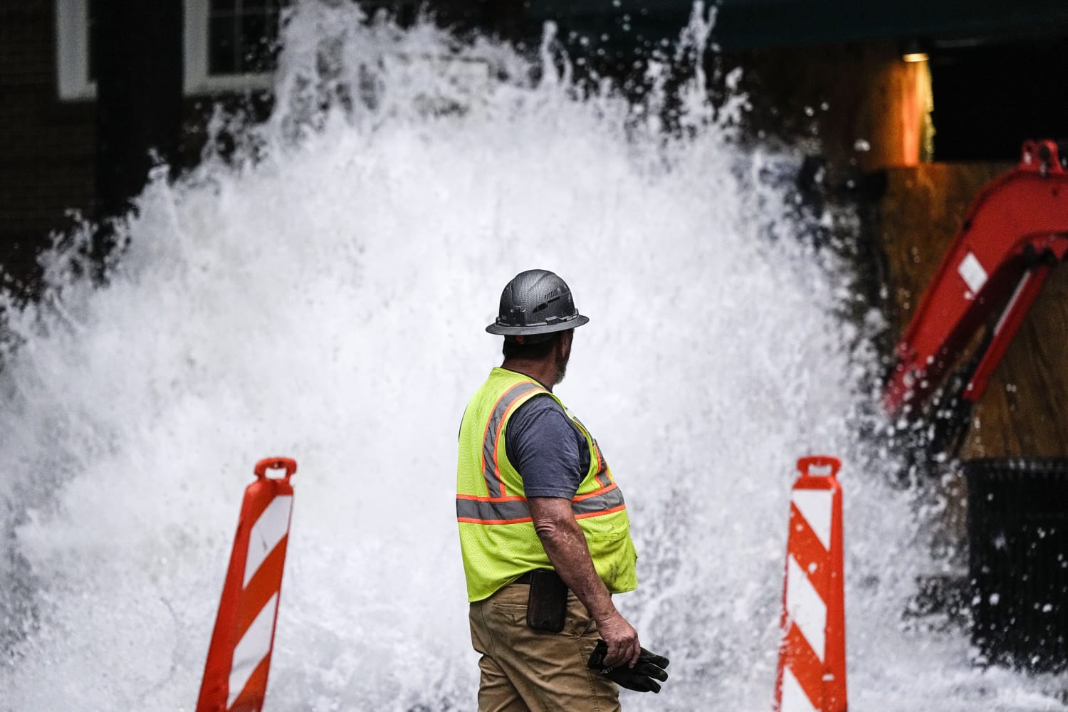 Help Atlanta: Support Relief Efforts Amidst Water Crisis